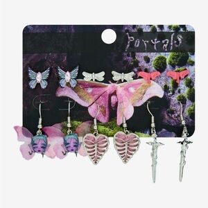 Melanie Martinez Earrings set portals